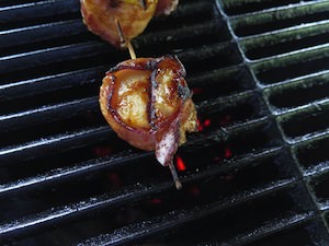 Bacon wrapped scallops on the grill
