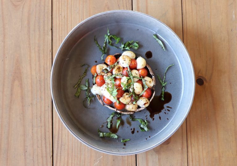 Caprese Stuffed Mushrooms