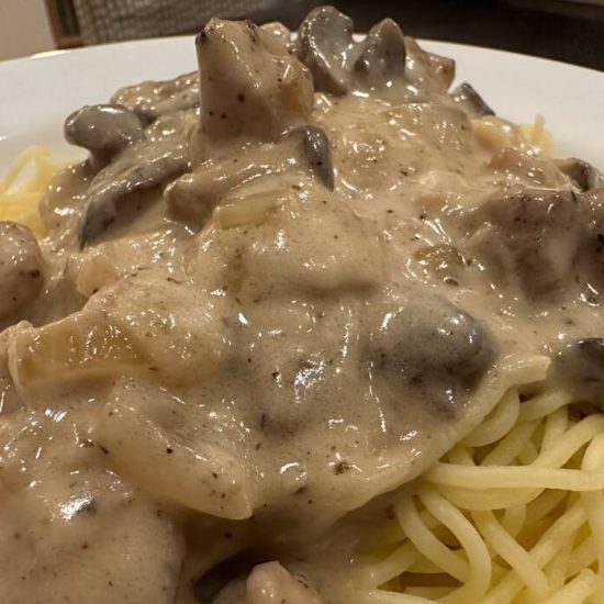 Chicken Stroganoff recipe image