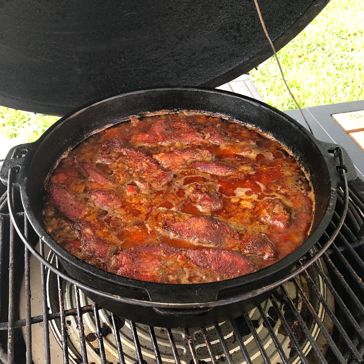 Simmer with ribs on grill