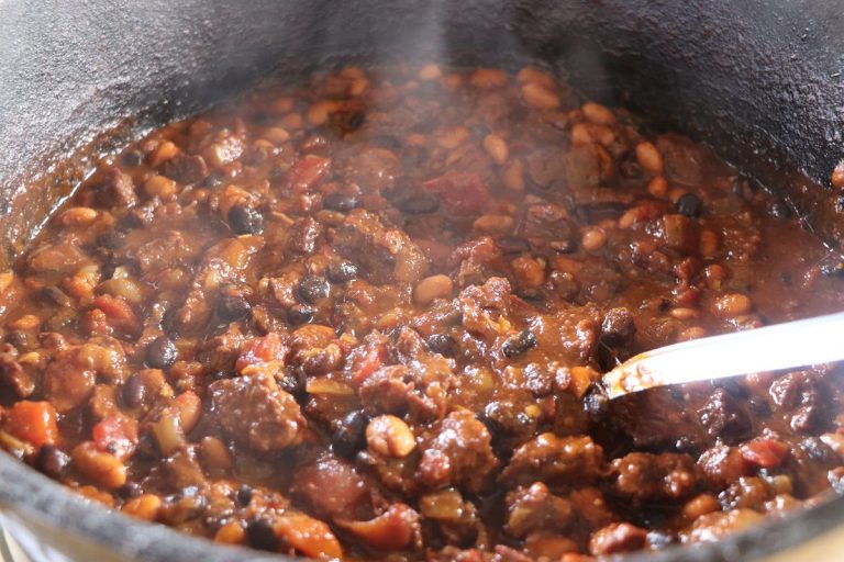 Simmer until chili thickens