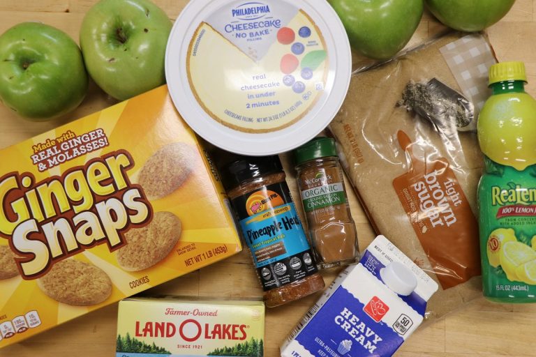 Ingredients for Ginger Snaps Apple Parfait