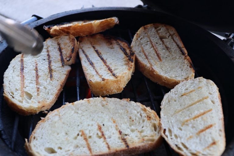 Lightly toast the bread slices