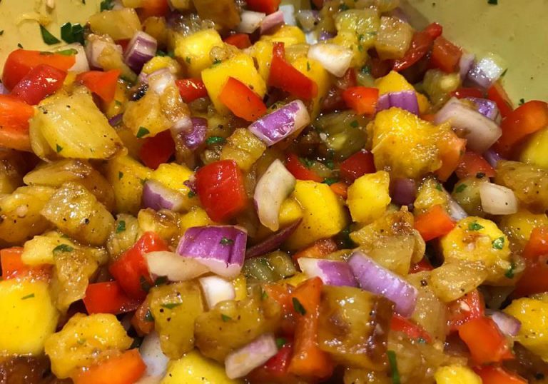 Grilled pineapple and mango salsa