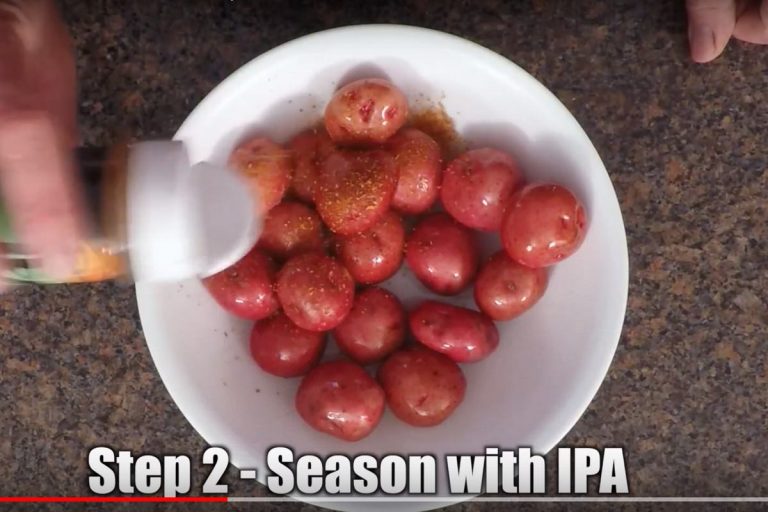 Shake IPA evenly over potatoes