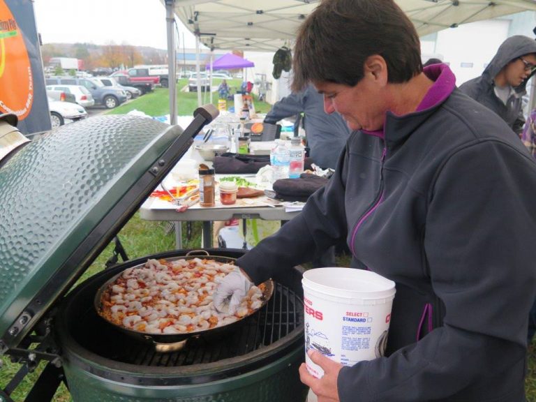 Top with shrimp that has been coated with IPA seasoning