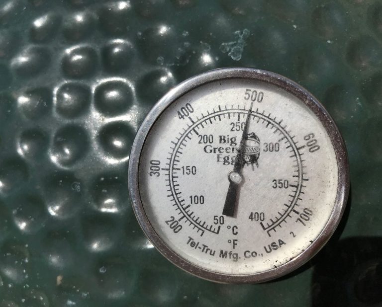 Preheat the grill on high for direct heat, approximately 500°F