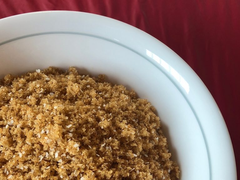 Mix Pineapple Head, salt, and brown sugar for topping