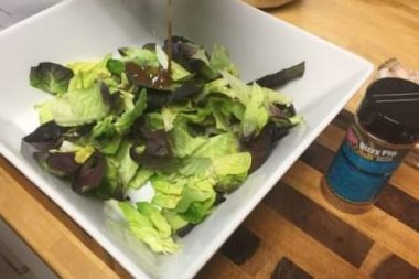 Dizzy Pig's Mediterranean-ish Vinaigrette