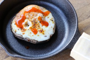Mushroom sunny-side up