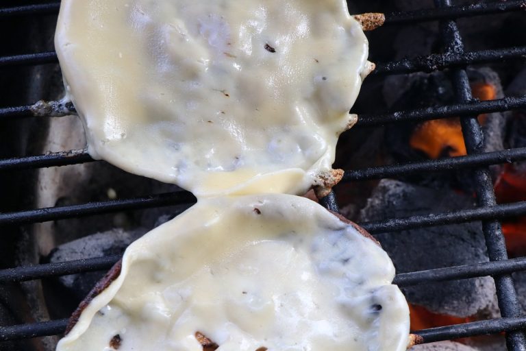 Melt Havarti cheese on mushroom