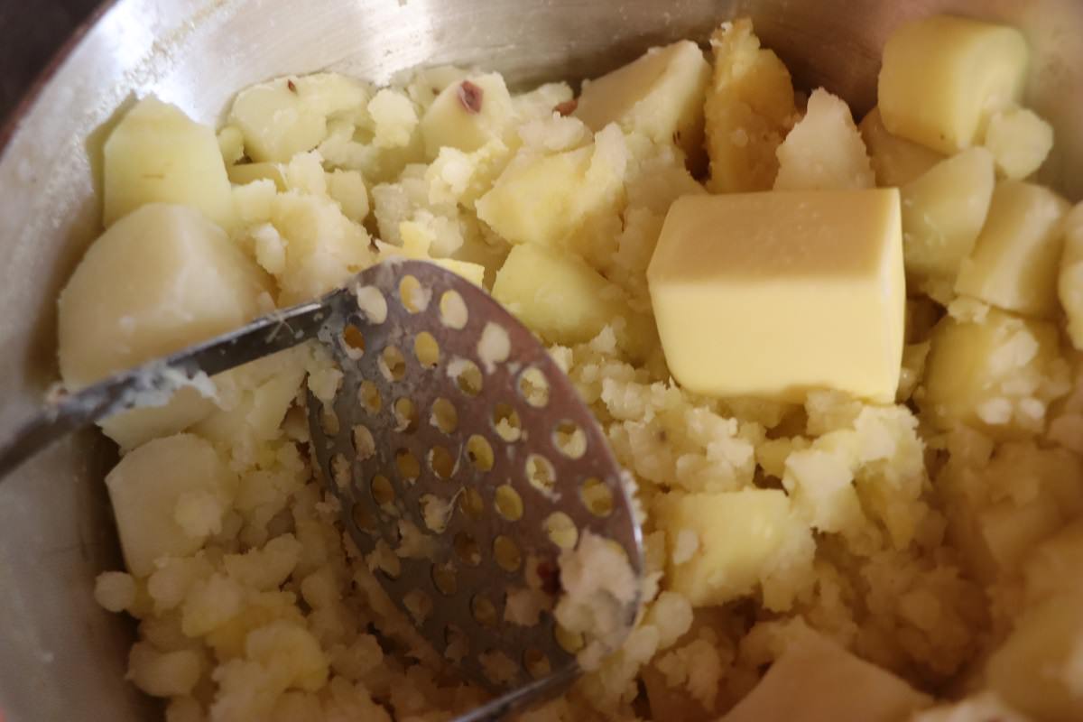 Mash potatoes and parsnips