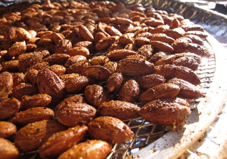 Red Eye maple almonds