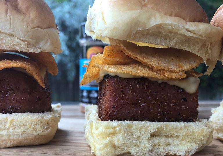 Serve with potato chips and barbecue sauce