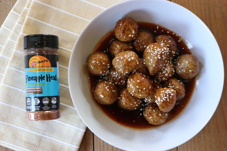 Garnish with sesame seeds and serve