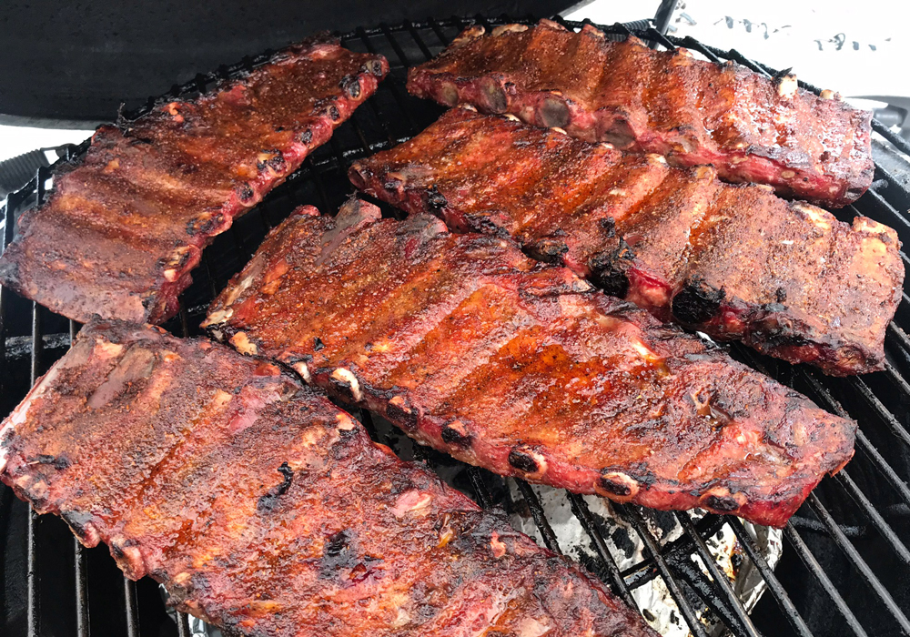 Boiling pork ribs before clearance grilling