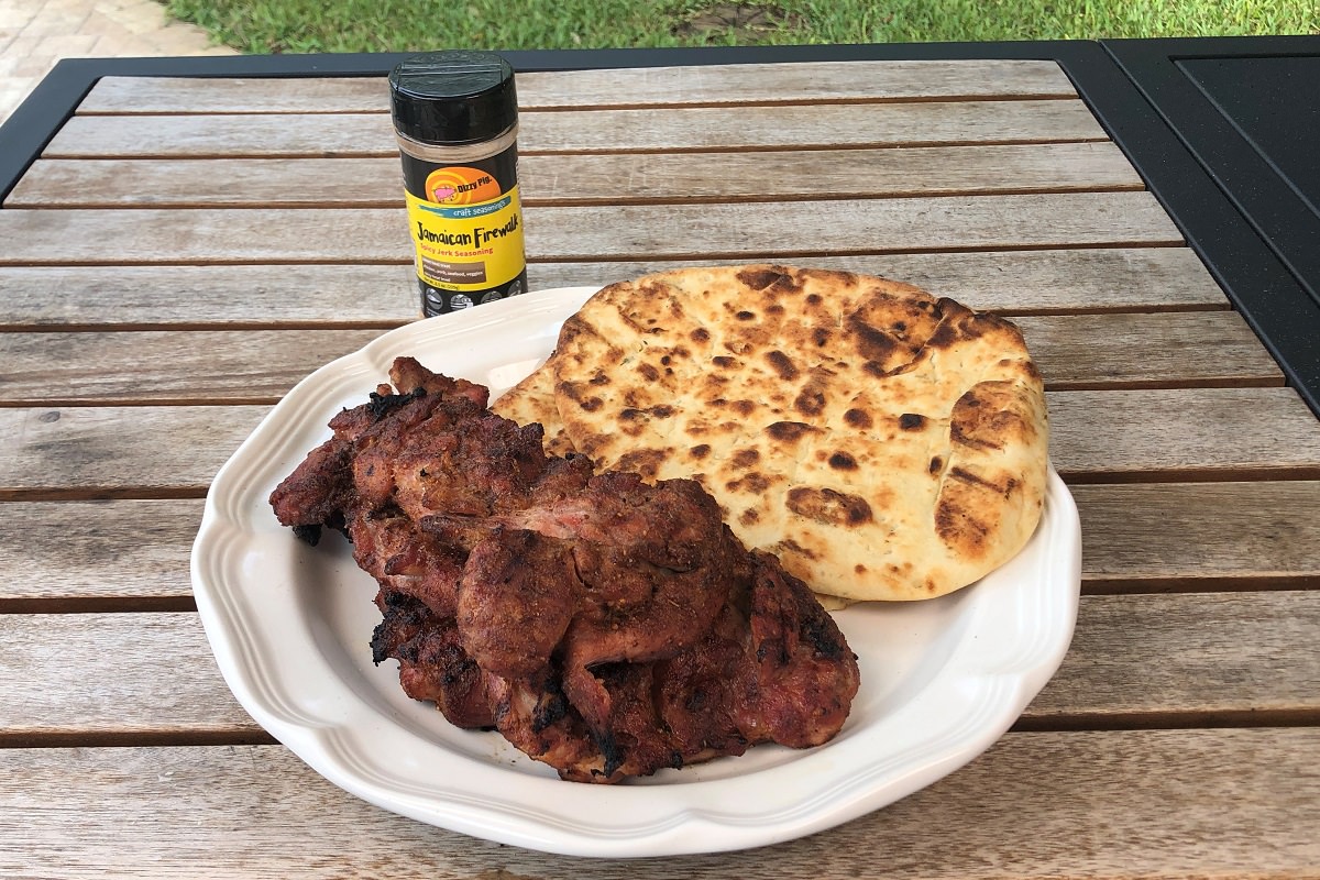 turkey thighs with Naan bread