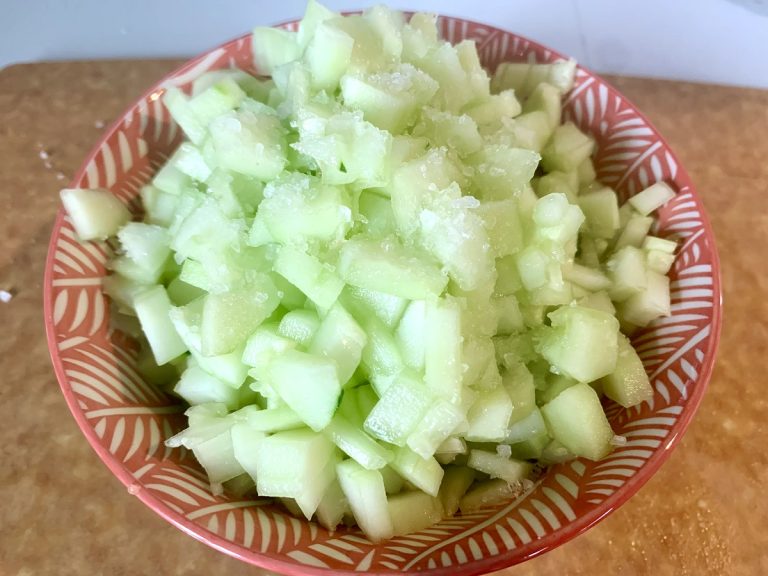 Diced cucumber