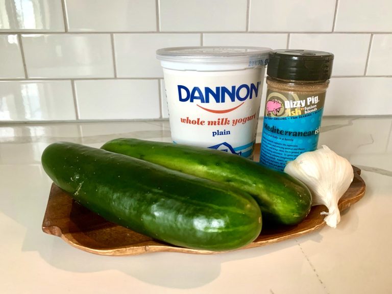 Ingredients for Maryann's Tzatziki-ish sauce