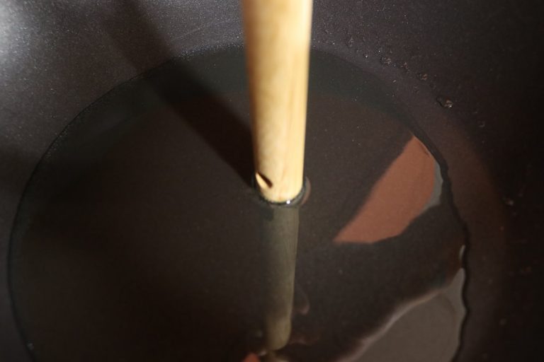 Test if oil is ready