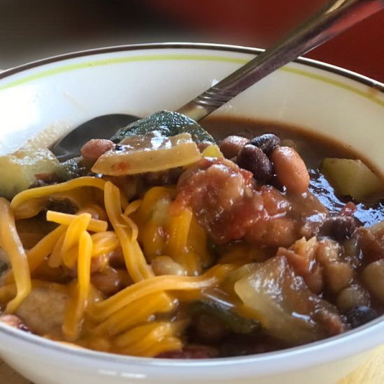 Best vegetarian chili on the planet - recipe feature image